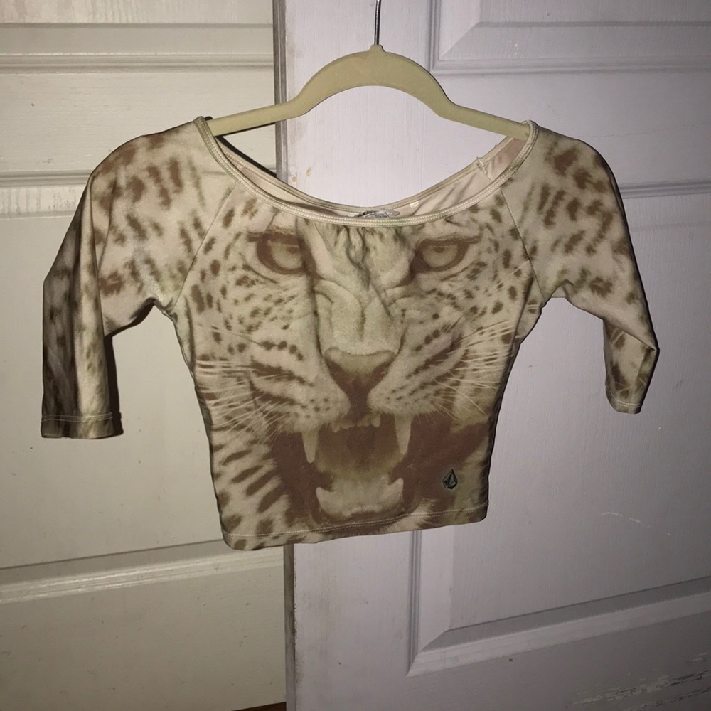 Tiger top